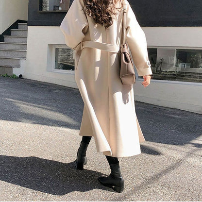 Sophie | Manteau Long en Laine Coupe Ample pour une Élégance Automnale Féminine Rousane