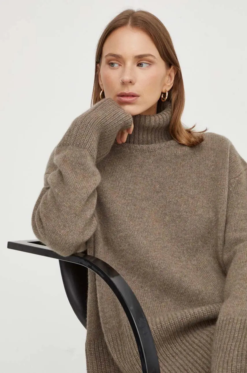 Éloïse | Pull Oversize en Cachemire pour un Luxe Décontracté Rousane